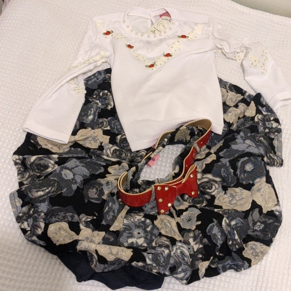 Beautiful Outfit for a girl